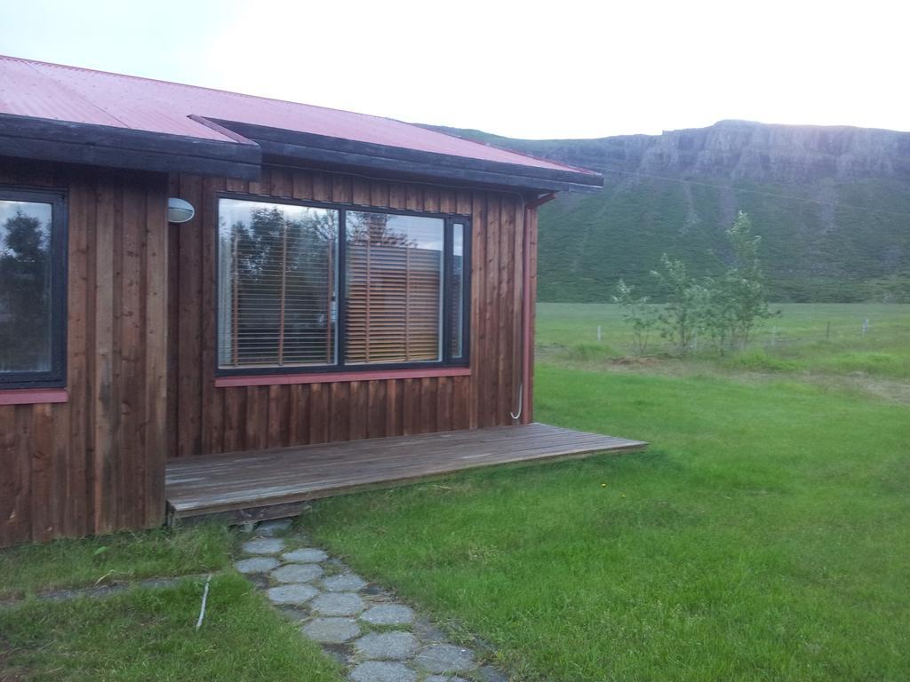 Bjarkarholt Guesthouse Hagi  Chambre photo